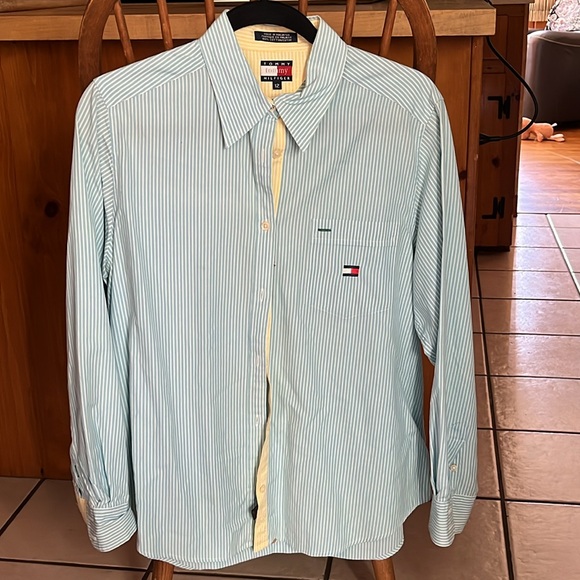 Bundle- 3 women’s size 12 Tommy Hilfiger Shirts - Picture 9 of 12